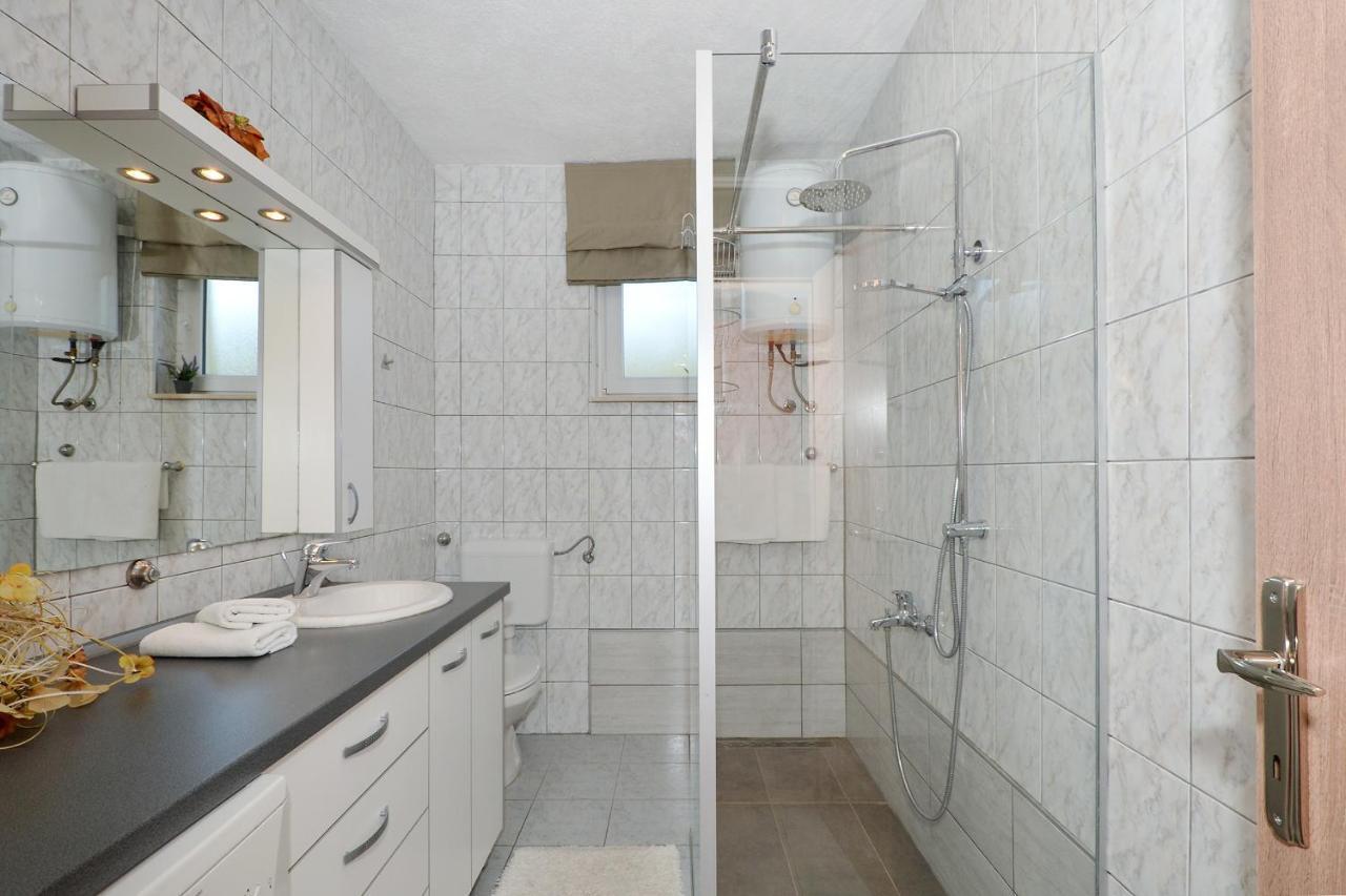 Apartment Una Seget Vranjica Eksteriør bilde